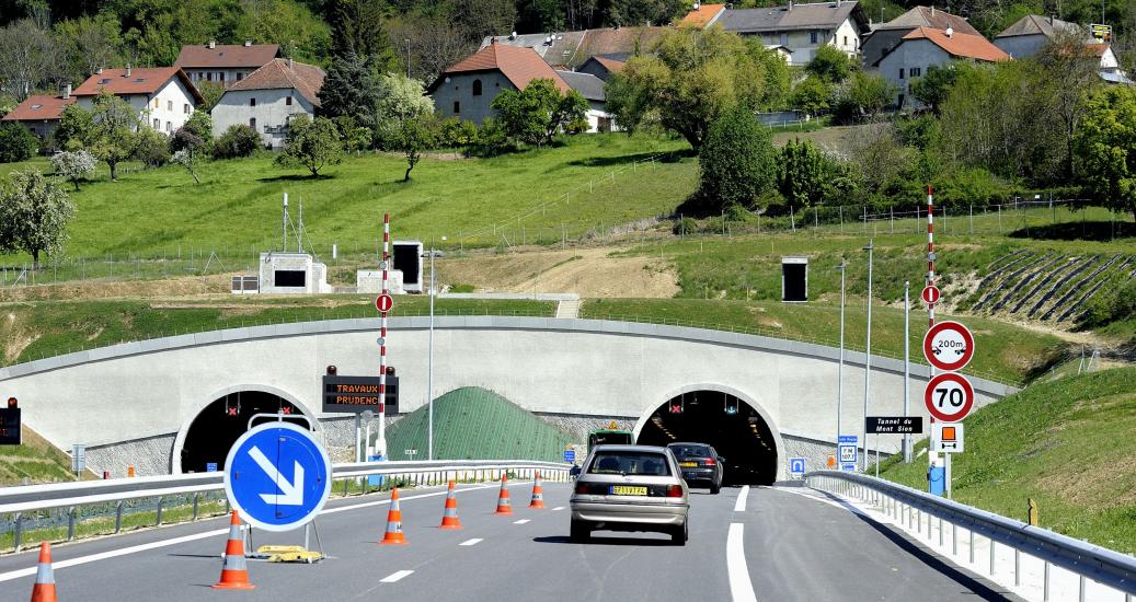 tunnel-mont-sion